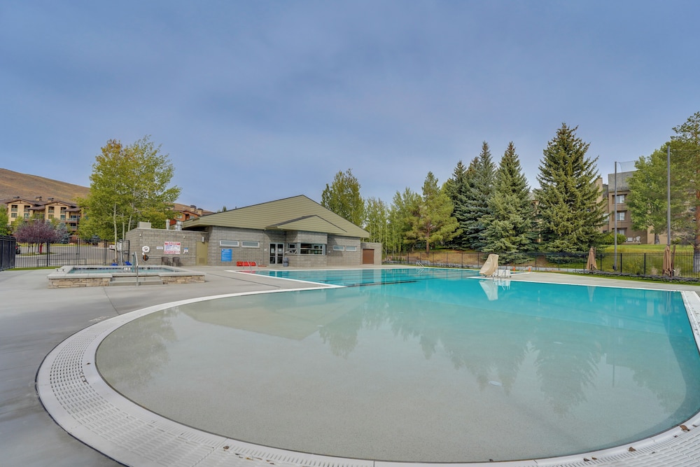 Expansive Sun Valley Home Close to Slopes!
