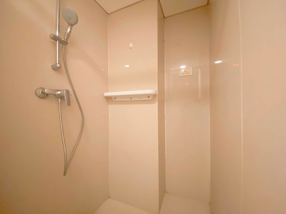 Strategic And Homey Studio At Marquis De Lafayette Apartment