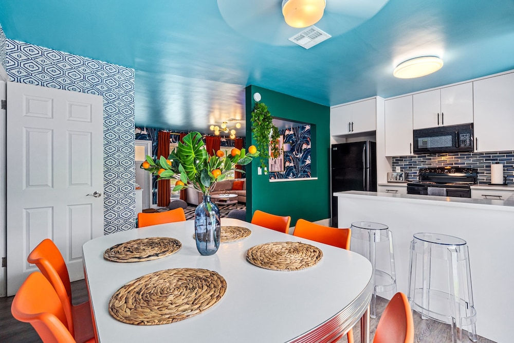Eccentric Home With Pool Tiki hut Outdoor Kitchen