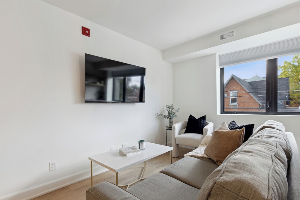 Downtown Collingwood Condos