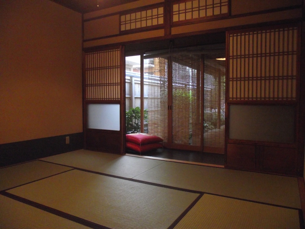 Kyo Machiya Guest House Makuya