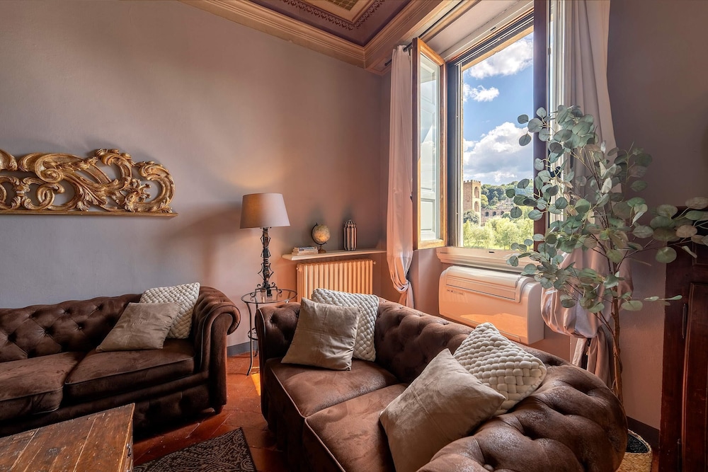 Genteel Home Biblioteca Nazionale