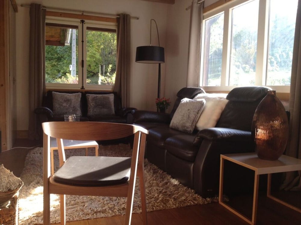 Comfortable Chalet Near Ski-lift view 4