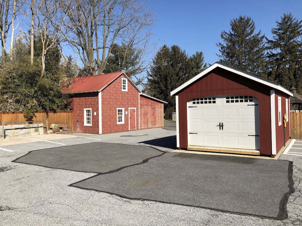 Red Rose Bed & Breakfast