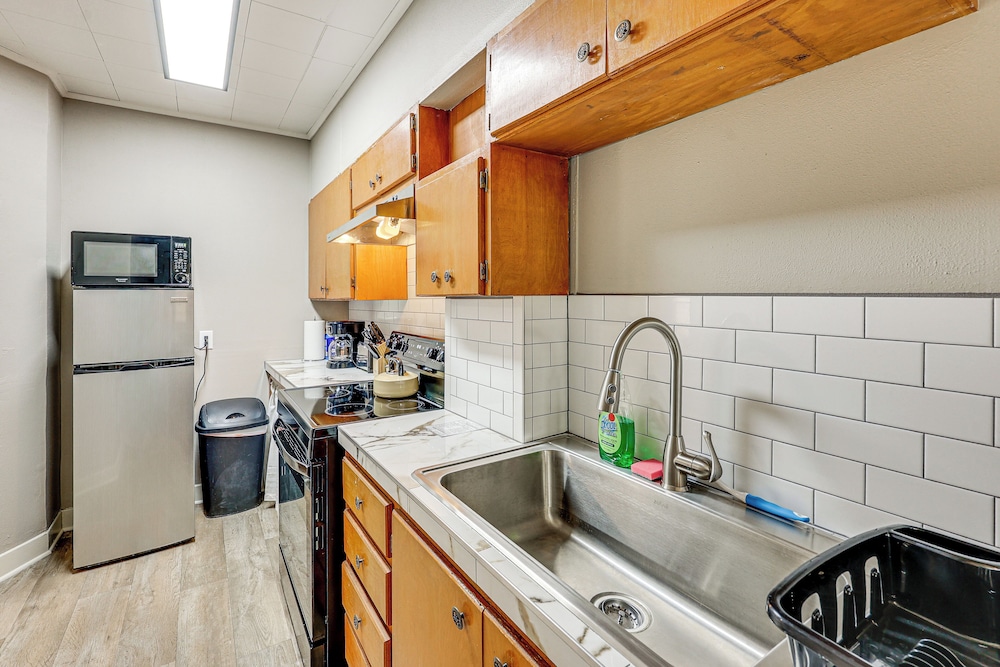 Easy Highway Access: Texarkana Condo Near Dtwn