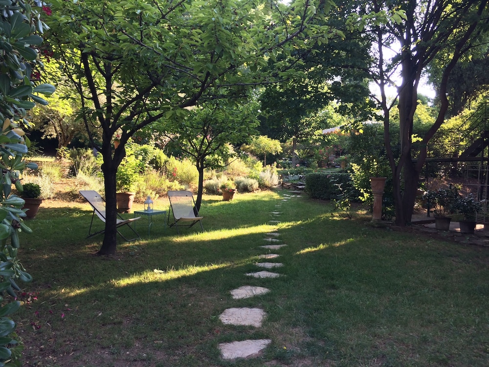 Villa Roumanille