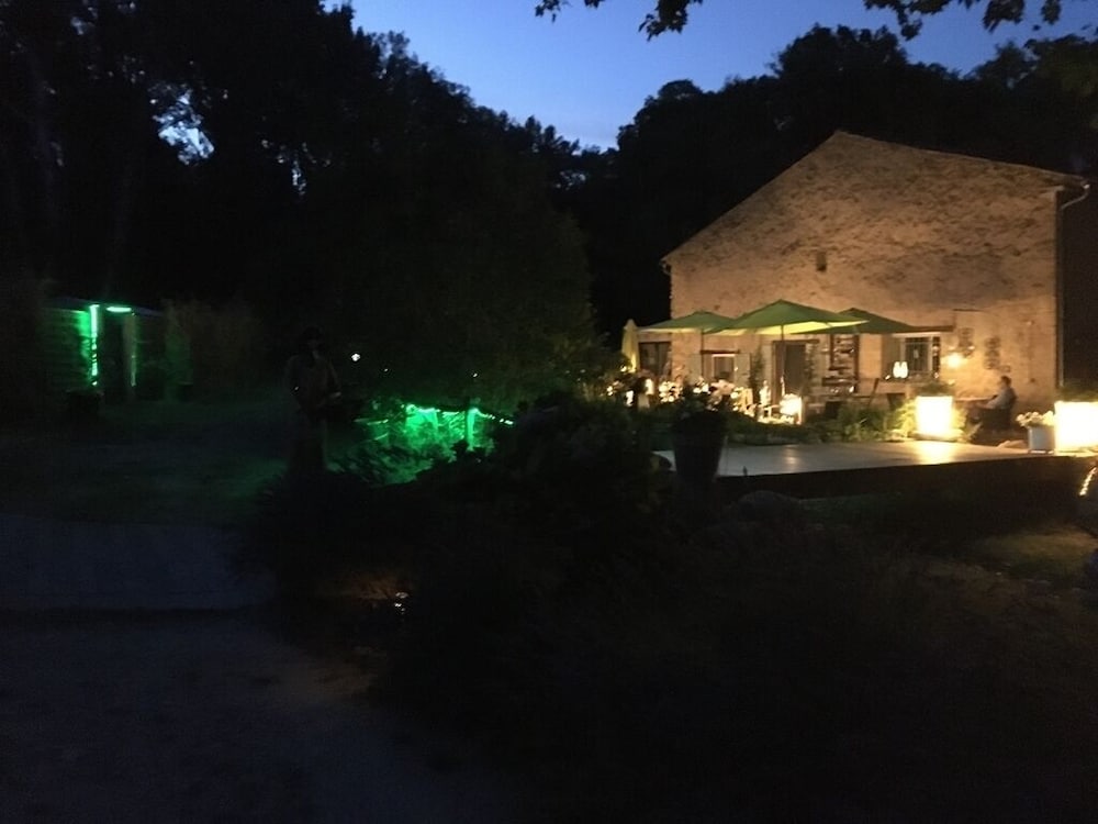 Le Mas aux Arômes view 4