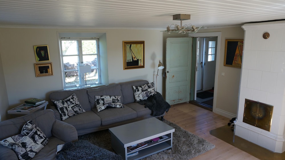 Cozy Coastal Haven in Havdhem