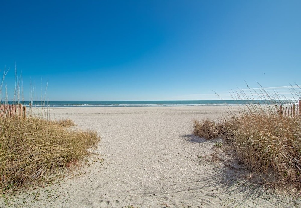 Maisons Sur Mer 106 2 Bedroom Condo