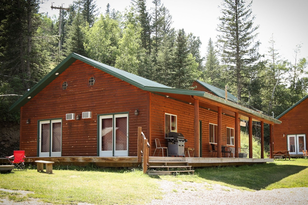 Cole Cabins