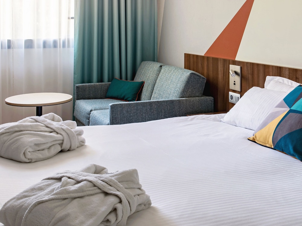 Vitrolles Vacations - Holiday Inn Marseille Airport, an IHG Hotel - Property Image 61