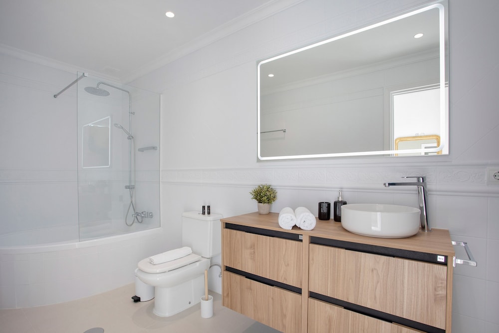 Genteel Home Royal Gardens Marbella