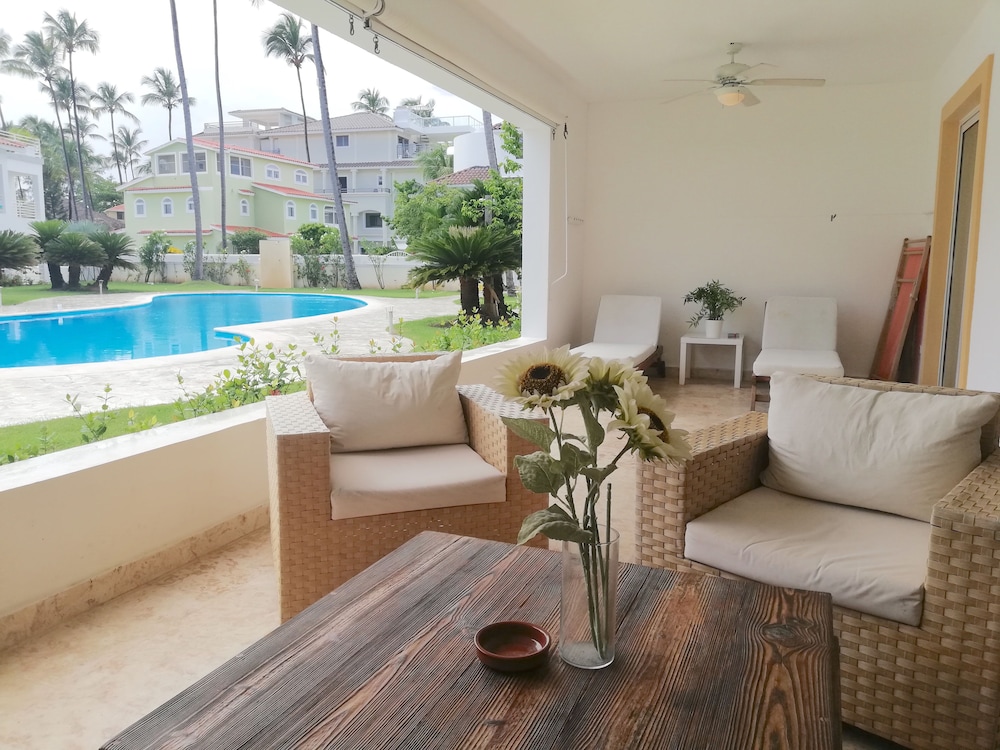 Los Corales Tropical Beach Resort & SPA
