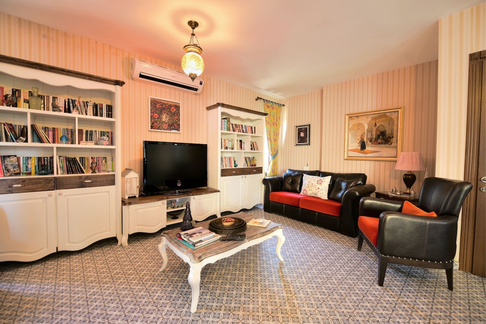 Nilufer Otel - Yetişkinlere Özel - Image 14