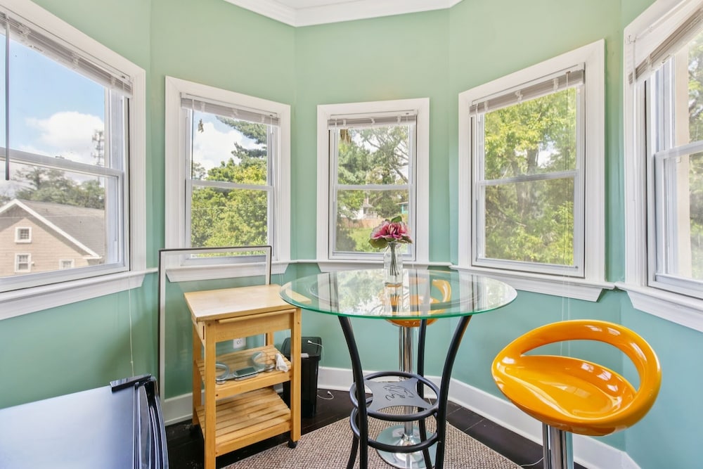 Charming Victorian Home With Porch & Large Yard 7 Bedroom Home