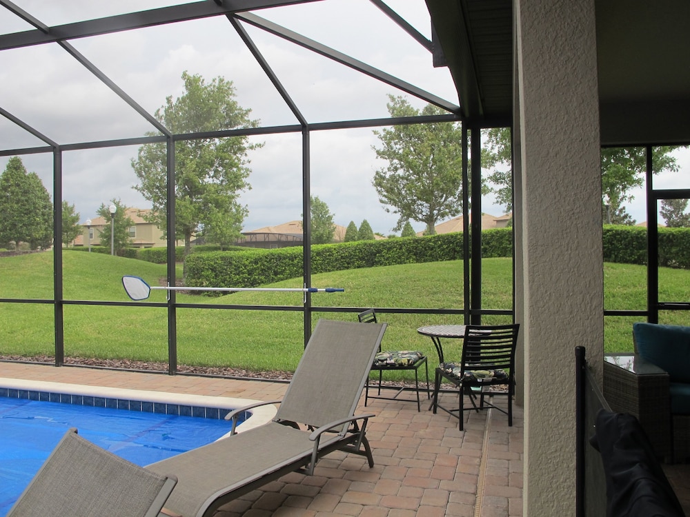 Champions Gate 1400 - Image 4