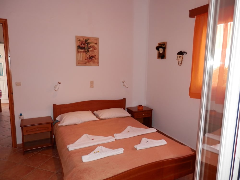 Elena Apartments