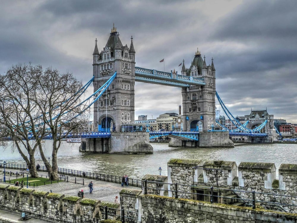 4Bed 3Bath - 8min to London Bridge