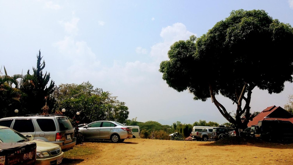 Mae Klang Banyen Hill