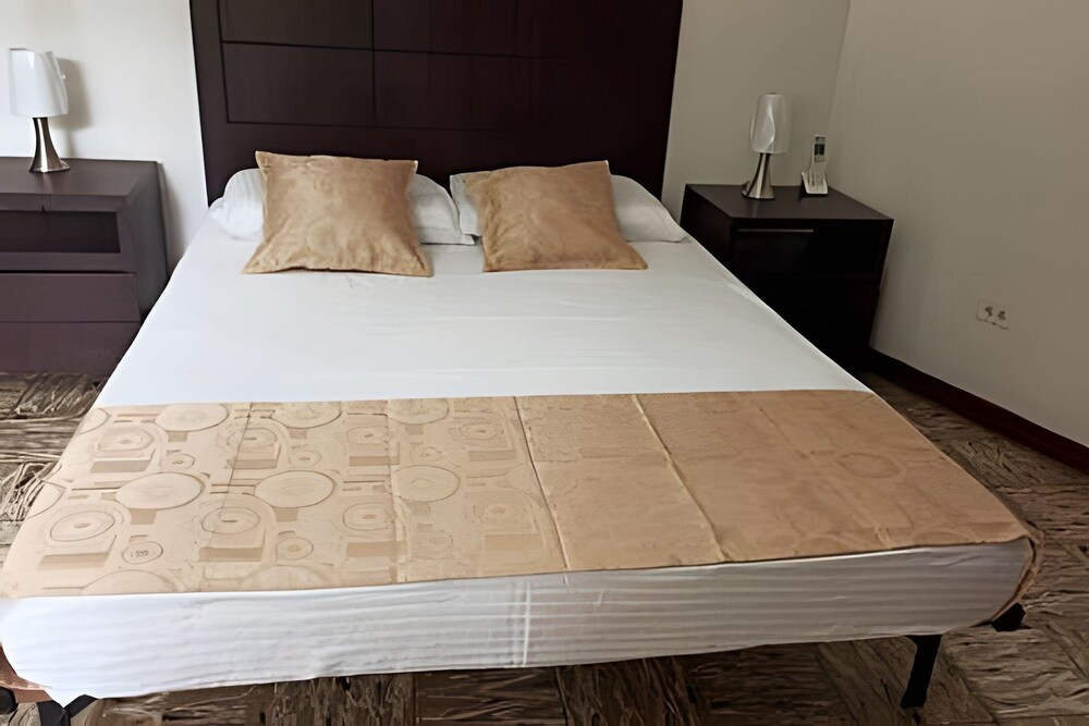 201 Apartamento Completo Rers en Versalles 3 Habitaciones - Cali Tower Suites & Lofts