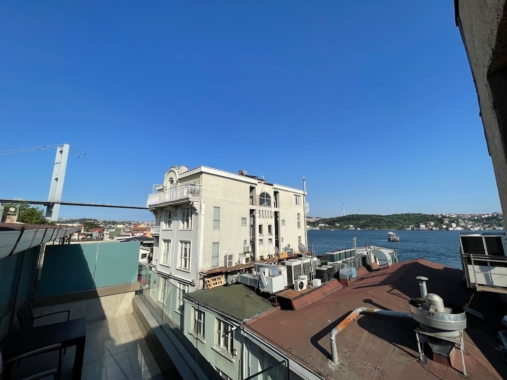 Feri Suites - Image 67