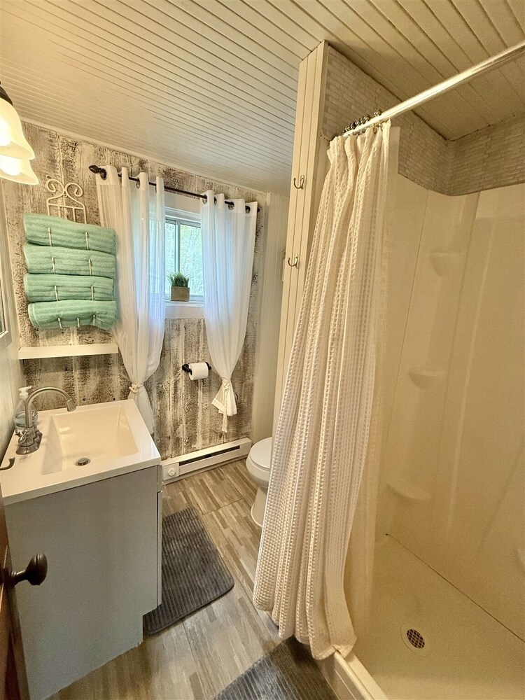 Kendall Cottage Limit 6 3 Bedroom Villa