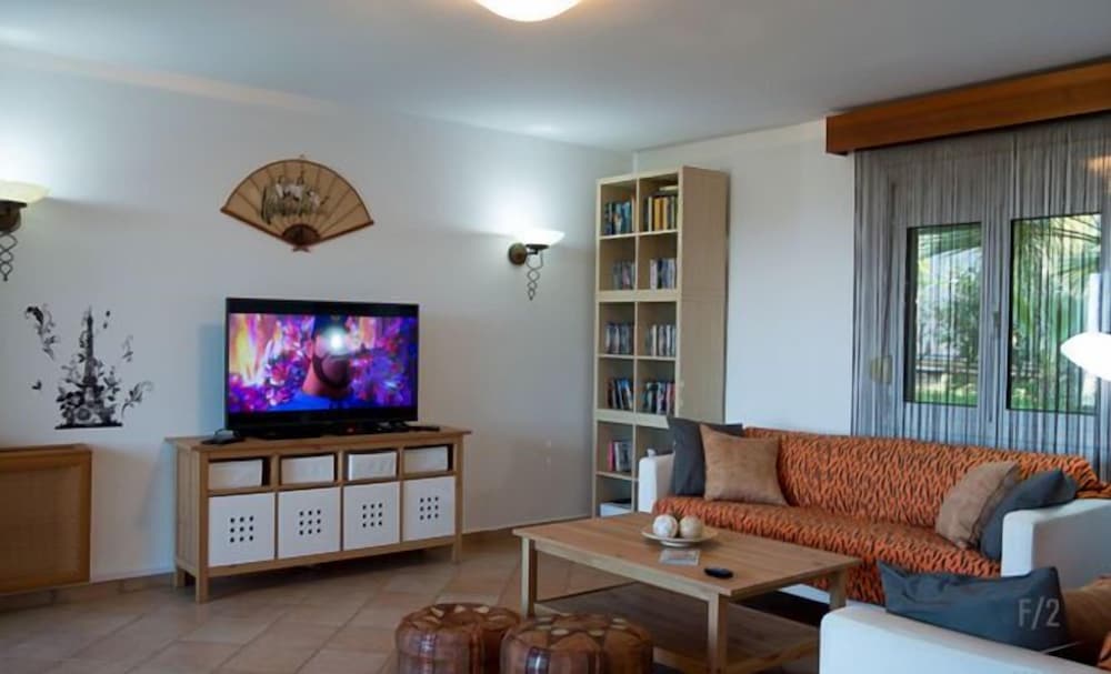 Wild Pear Villa