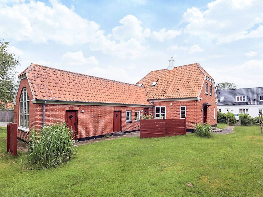 6 Person Holiday Home in Albaek