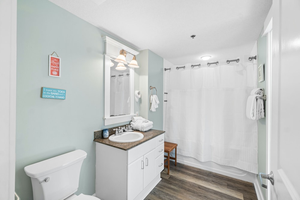 Grand Panama Beach Resort by Panhandle Getaways