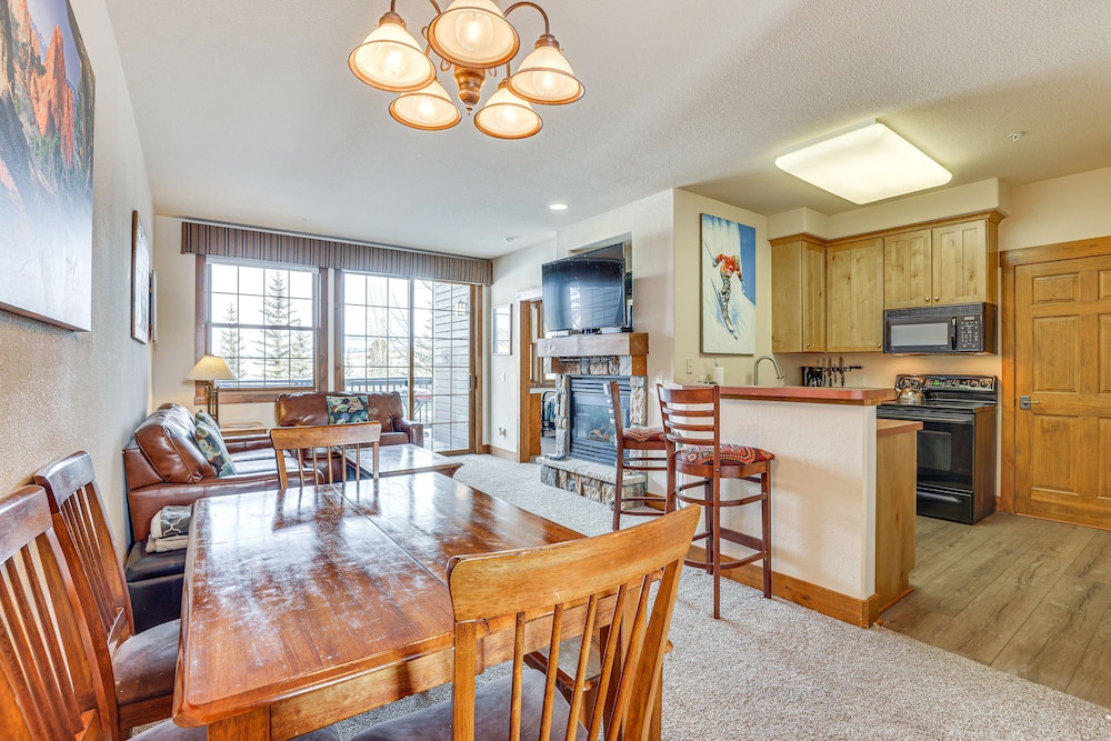 Ski-in/ski-out Granby Ranch Condo w/ Pool Access - Property Image 7
