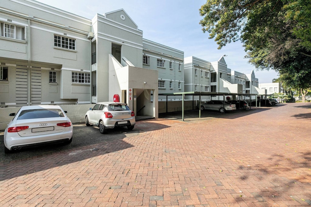 Cosy 2bed in Heart of Sandton