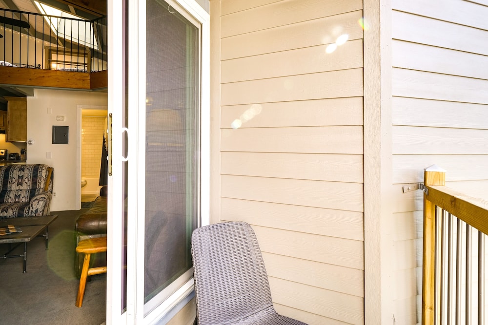 Summit County Vacations - Silverthorne Condo w/ Community Pool Hot Tub! - Property Image 12