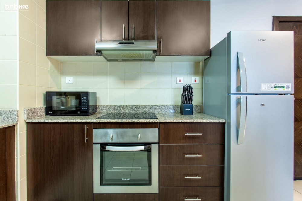 1B-Torch-2201 by bnbmehomes