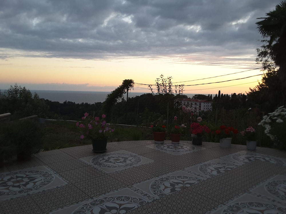 On Sanatornaya Guest House