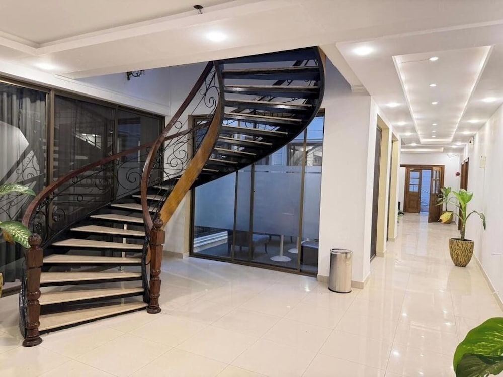 Rhodium Hotel ONE