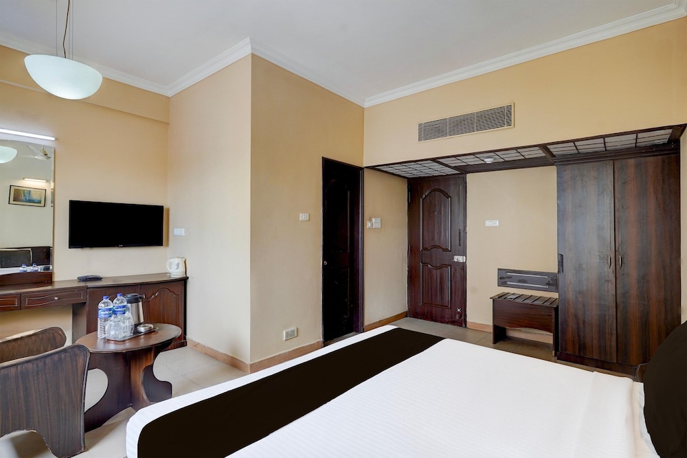Super Townhouse Koyambedu Royal Plaza