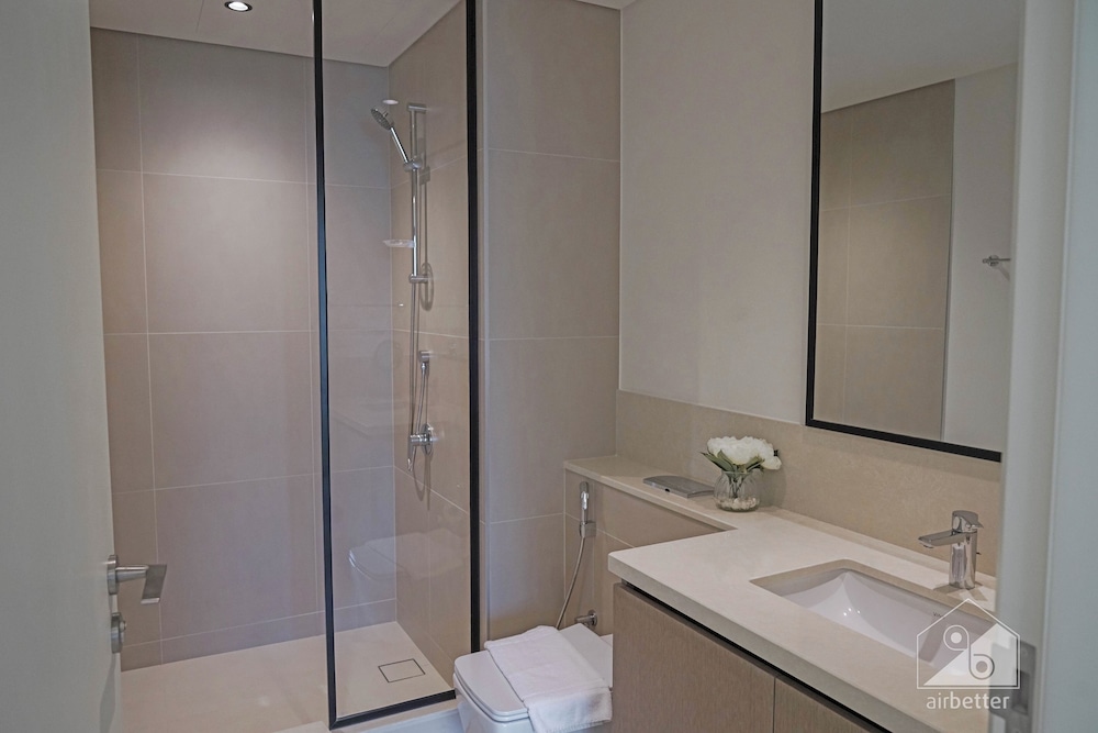 Burj Crown Luxurious 3bedroom Balcony