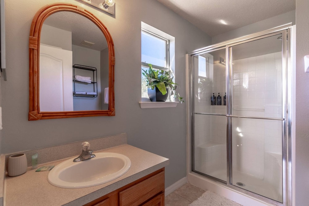 159 Sandy Ridge