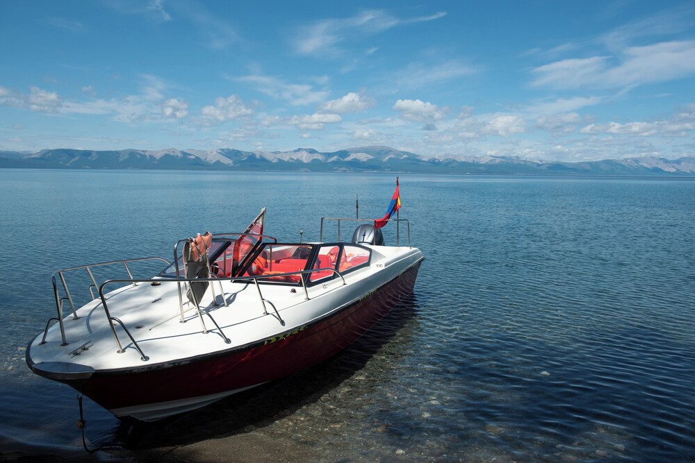 Dalai Eej Resort - Inside Khuvsgul Lake National Park