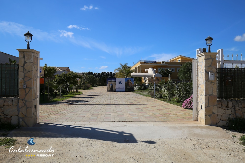 Calabernardo Resort