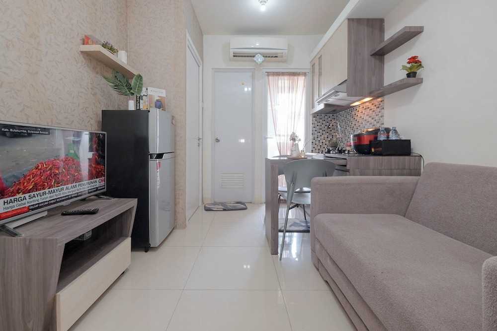 Strategic 2Br Apartment At Green Pramuka City