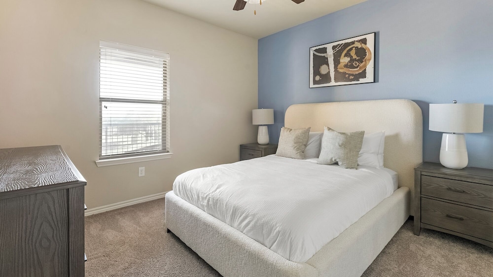 Landing Furnished Apartments near East Arlington