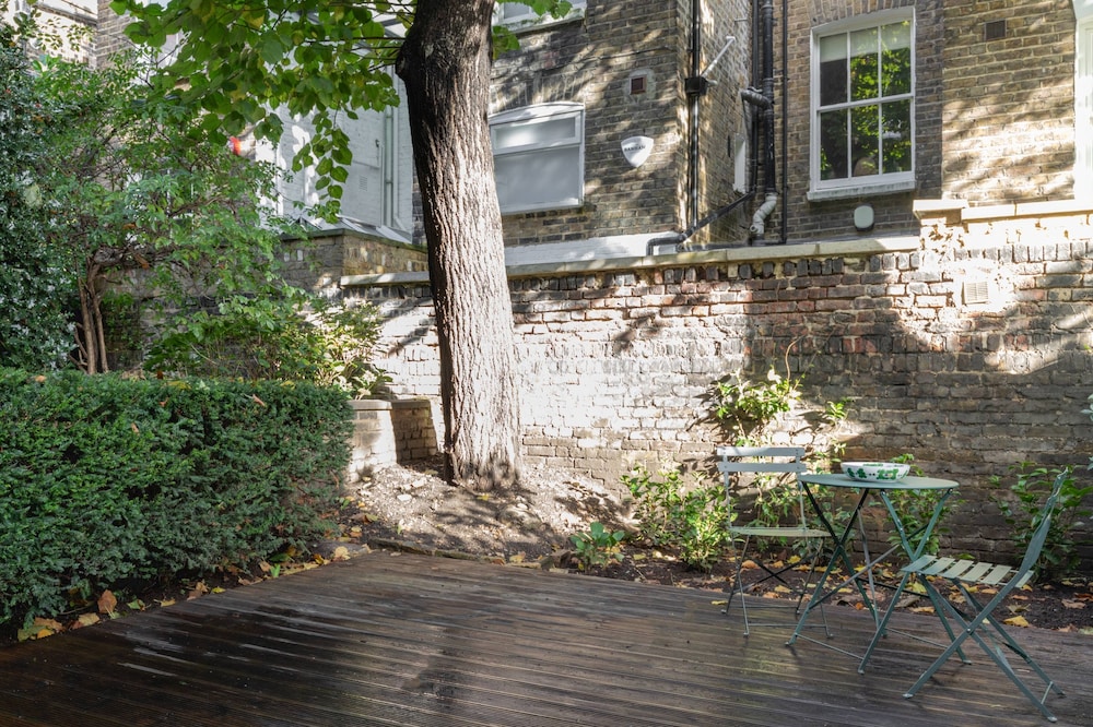 Edith Grove Viii by Onefinestay