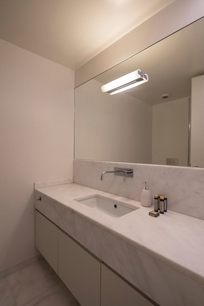 Castelo Superior Two Bedroom Apartment