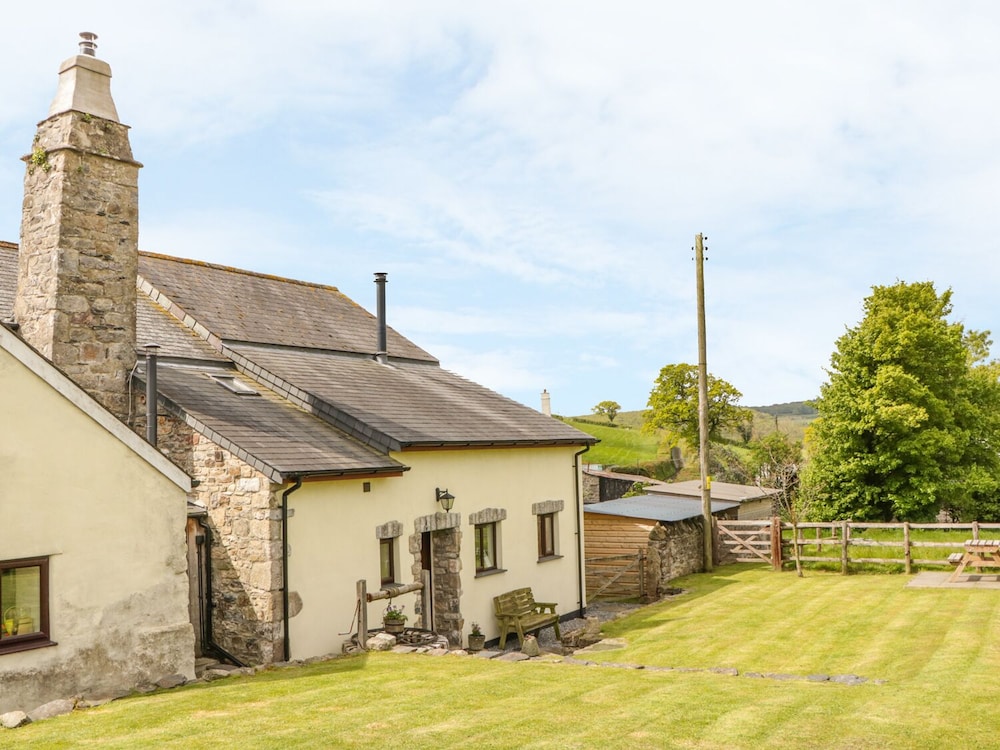 Newton Abbot Vacations - Higher Whiddon Farm Whiddon Well - Property Image 1