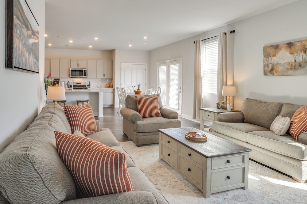 Work, Explore & More: Lebanon Family Home!