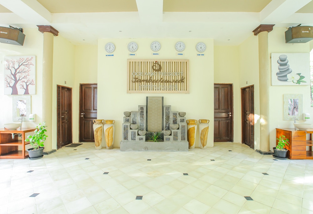 Jambuluwuk Oceano Resort Gili Trawangan