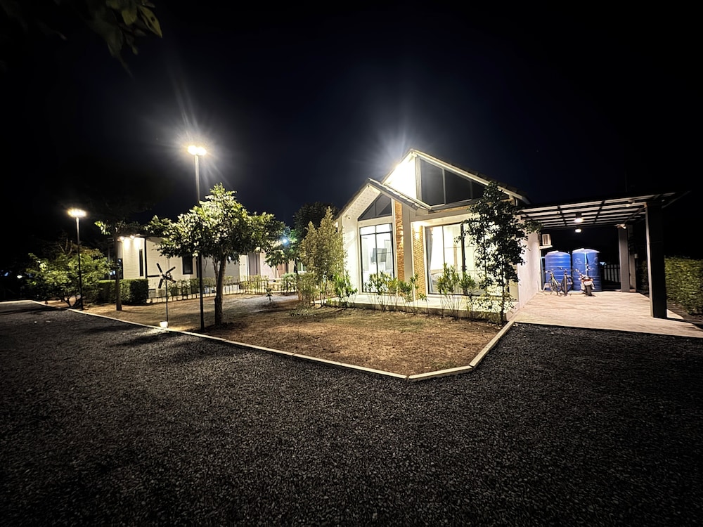 Austgrece homestay pakchong