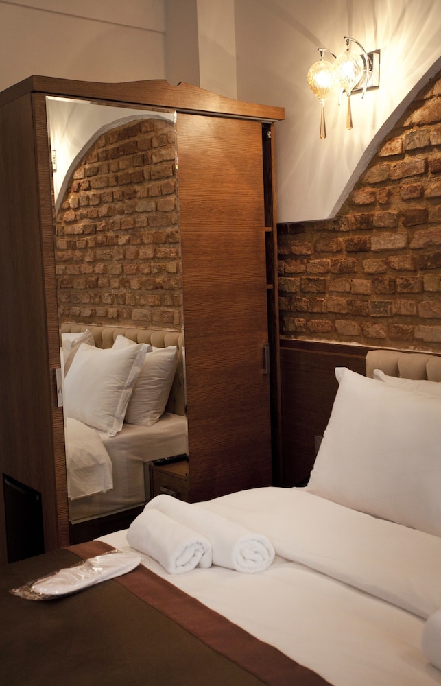 Pera Line Otel - Image 28