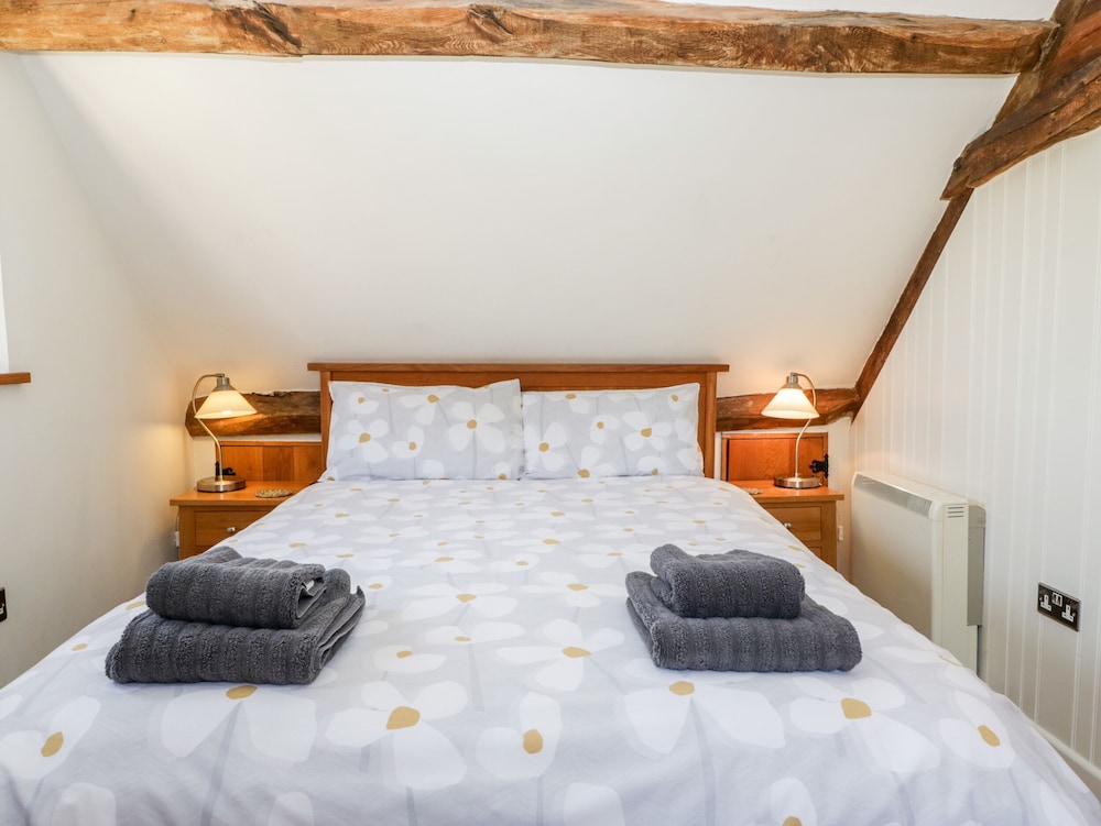Tinkley Cottage